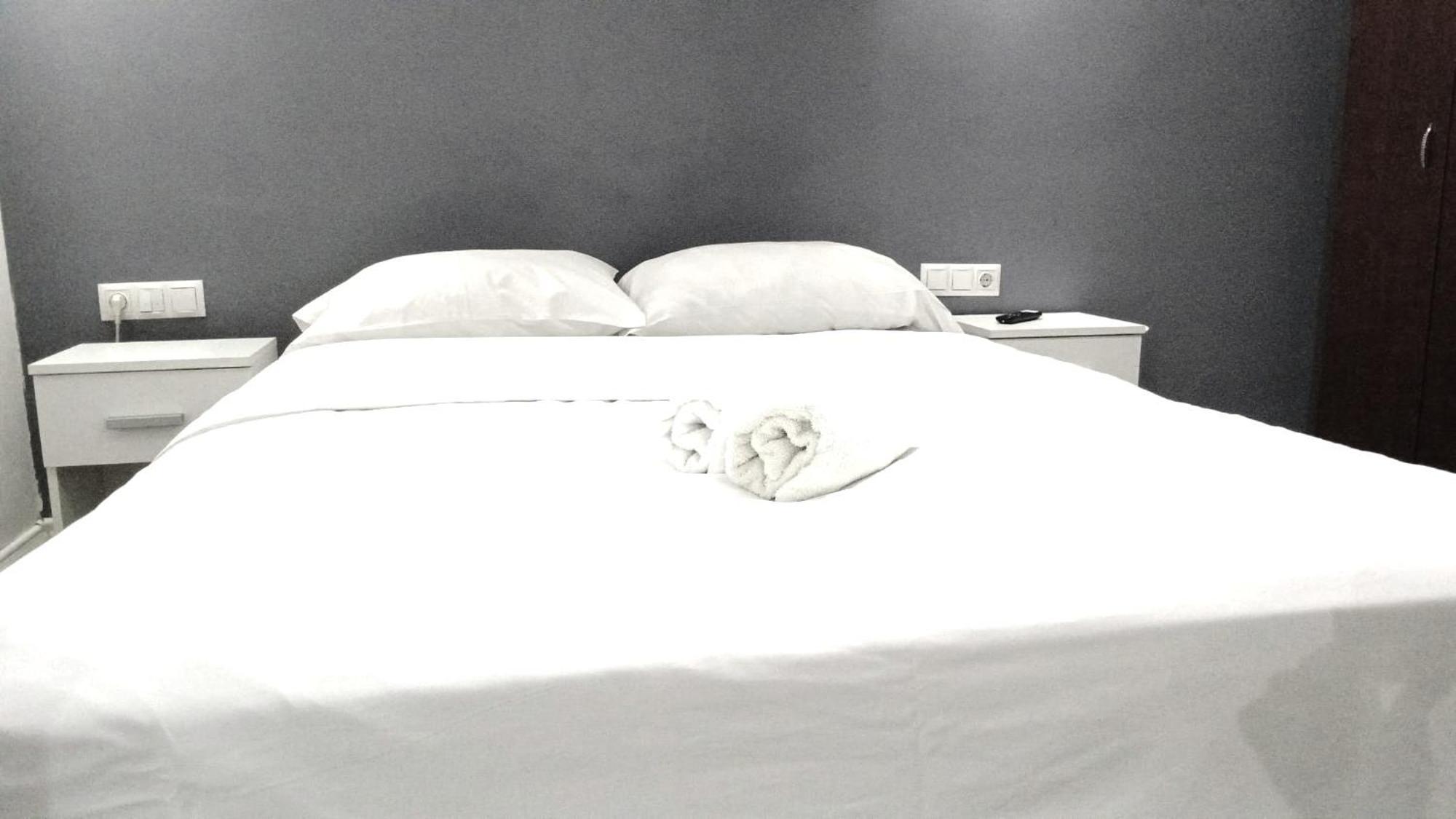 Buna Ziua Apartment Tonitza Nic. Cluj-Napoca Buitenkant foto